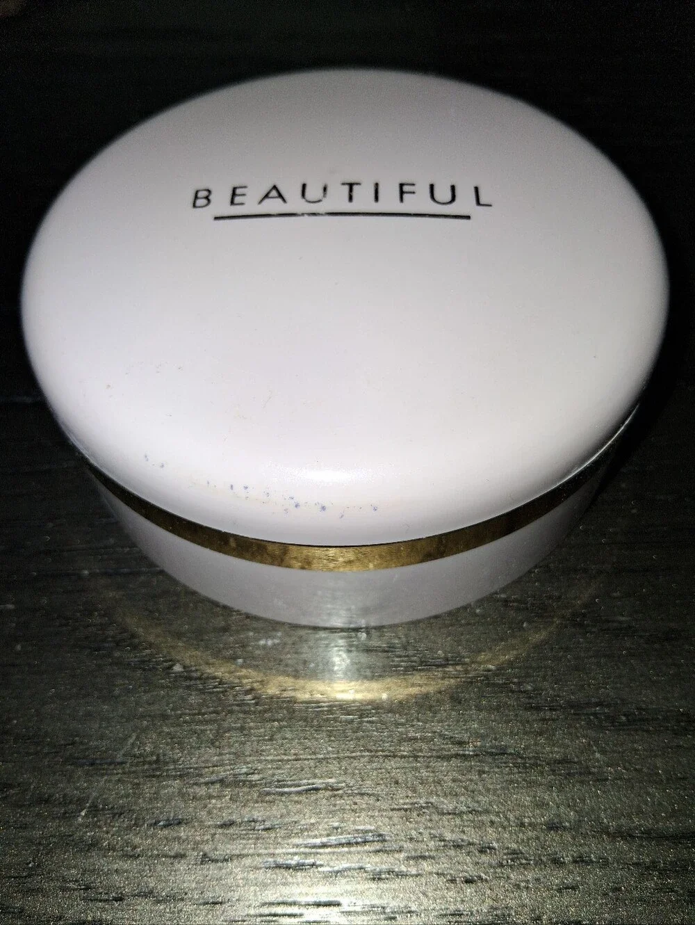 NWOT Estee Lauder BEAUTIFUL Perfumed Body Powder Large Size